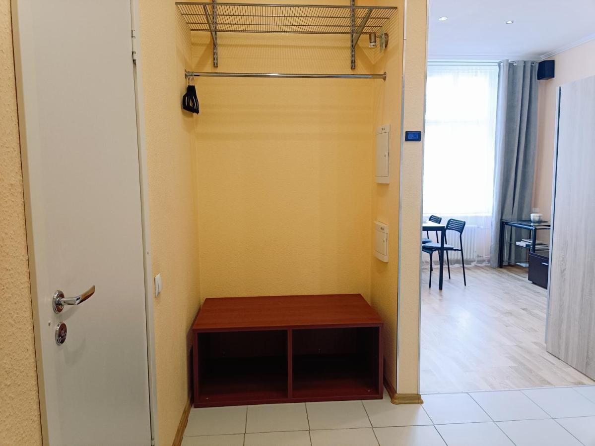 Centrally Located Studio Apartment Riga Extérieur photo